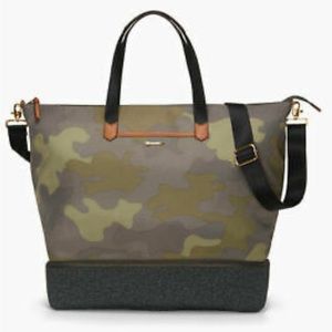 Stella and Dot Camo travel bag